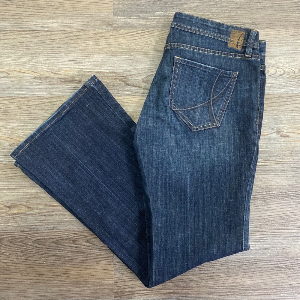 !It Jeans The Hottie Boot Cut Dark Wash Size 30